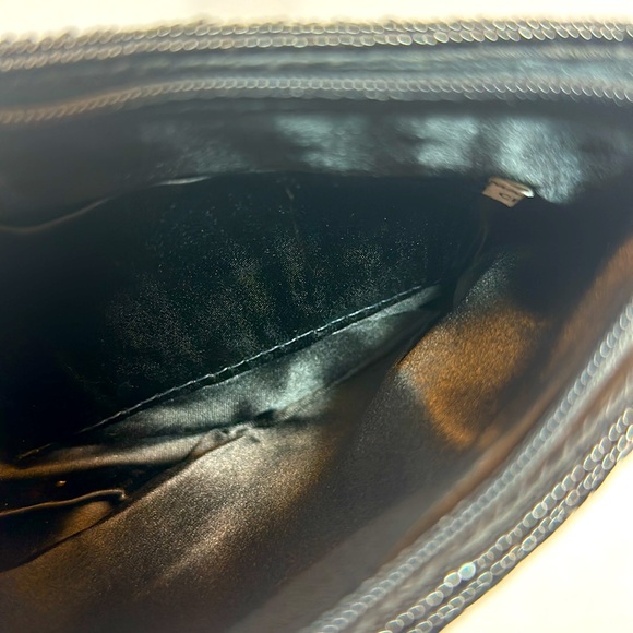 HAND MADE - Picture 2 of 14